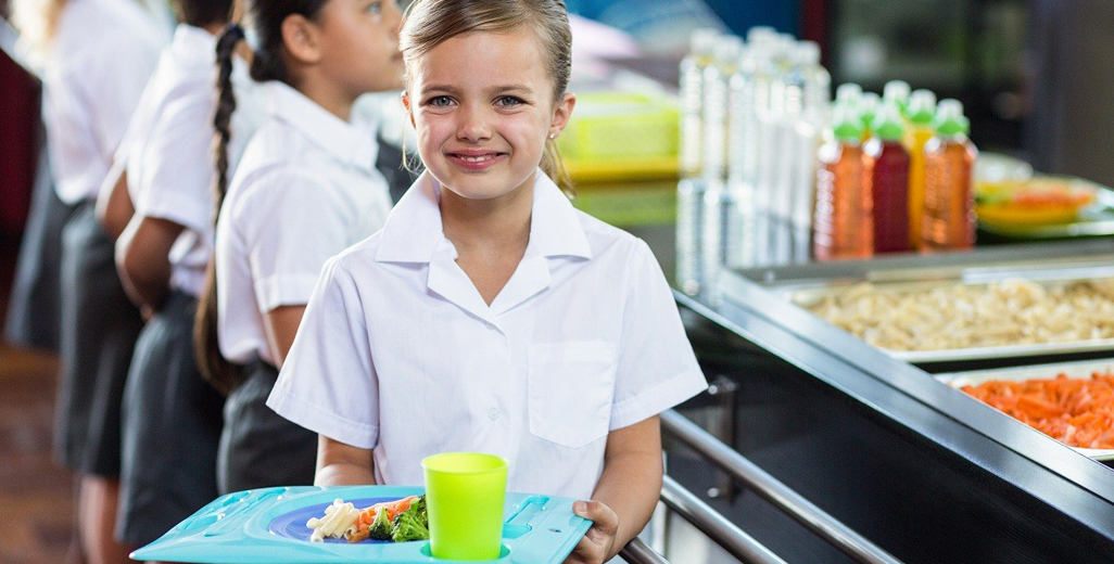 Як привчити дитину до здорового харчування? Три корисні харчові звички