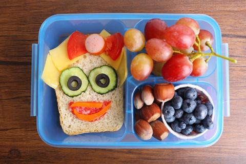 Ланчбокс до школи: 5 складових здорового обіду